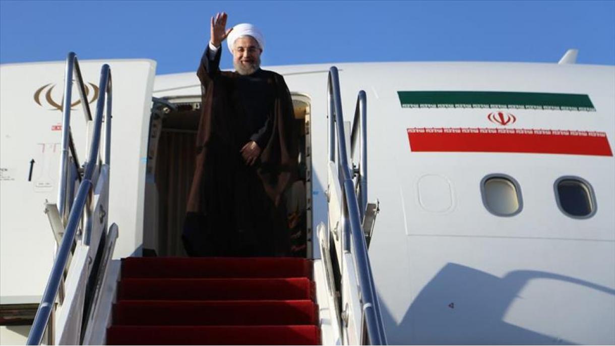 روحانی به دعوت رسمی رئیس جمهوری ترکمنستان، به این کشور سفر کرد