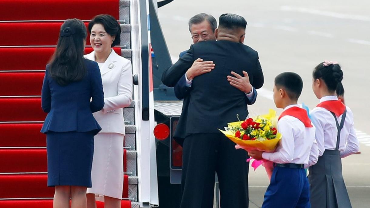Líderes das duas Coreias realizam a sua primeira reunião em Pyongyang