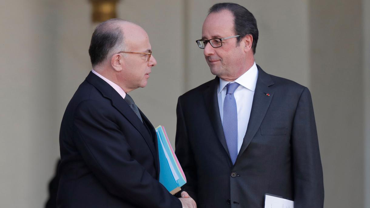 法国政府在新总统产生后宣布解散