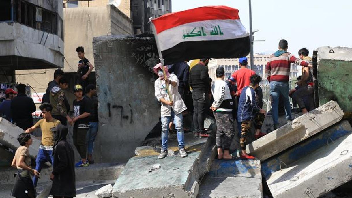 Kormányellenes tüntetés Bagdadban