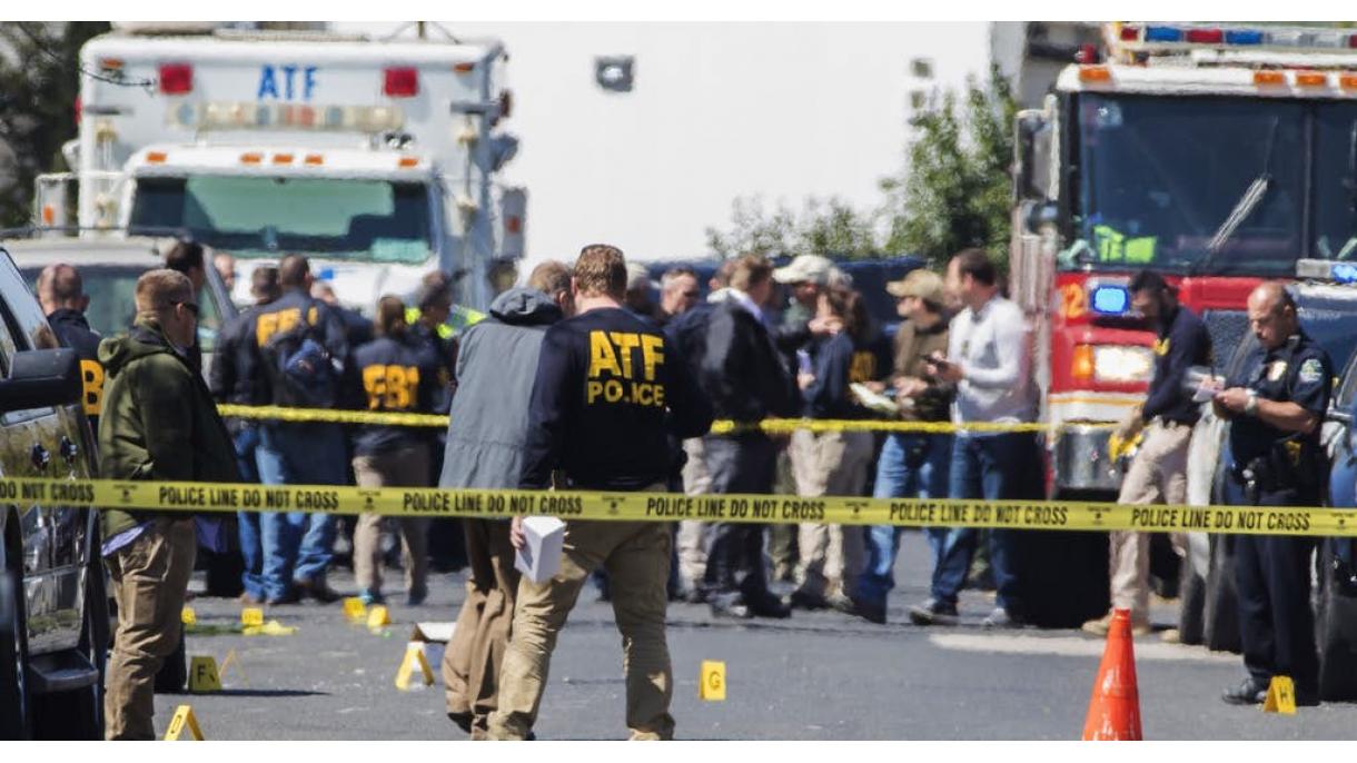 کشته شدن یک نوجوان در اثر انفجار بسته بمب گذاری شده در آمریکا