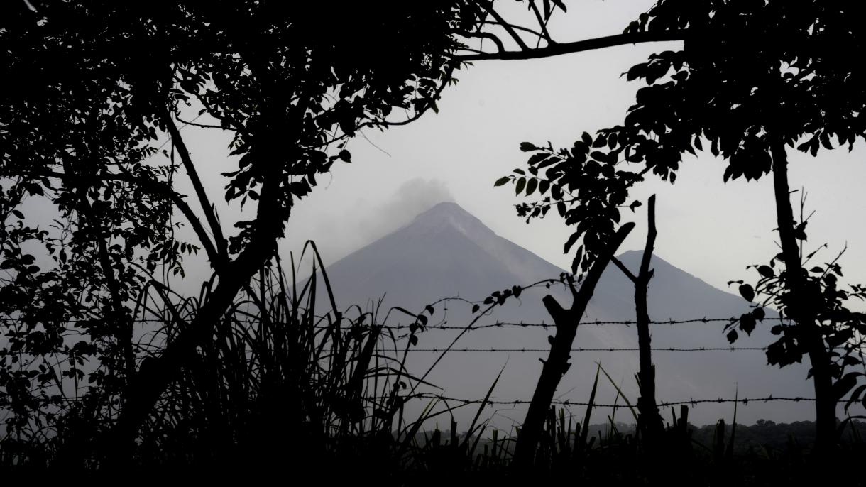 El Volcán de Fuego de Guatemala entra en su cuarta erupción del año