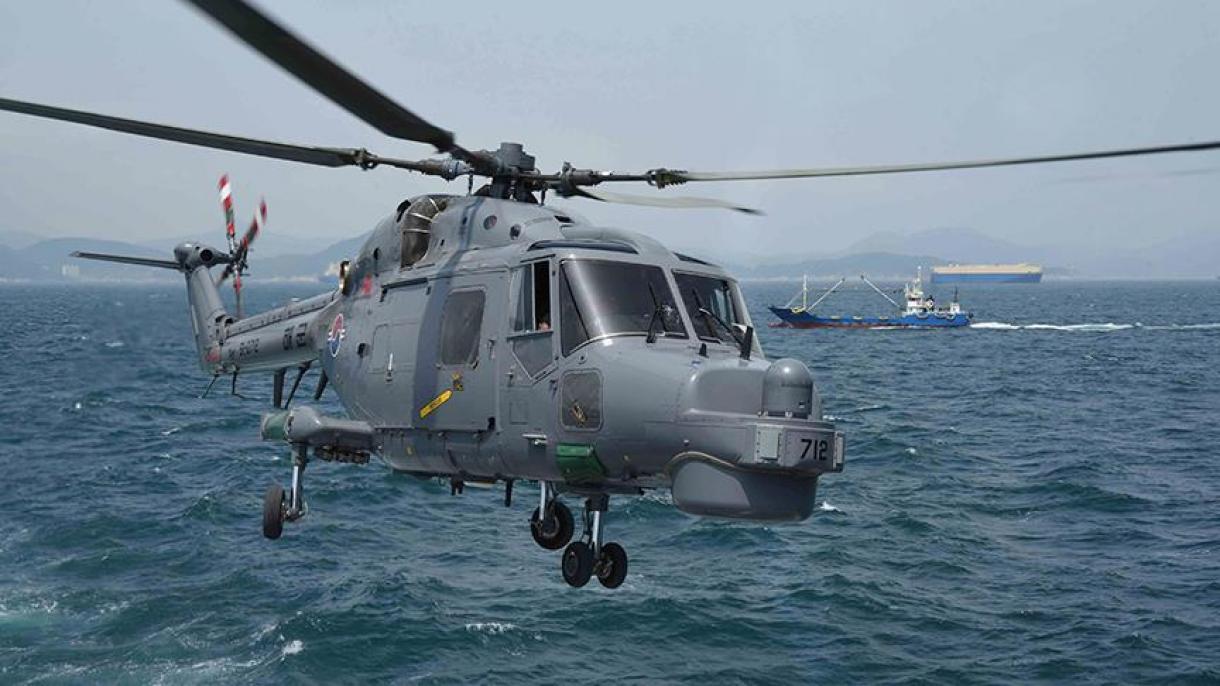 韩国一架军用直升机坠机
