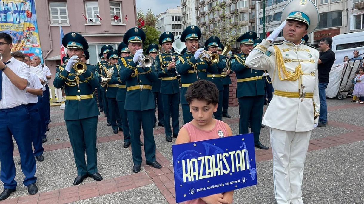 Kazakistan Cumhurbaşkanlığı Orkestrası_7.jpeg