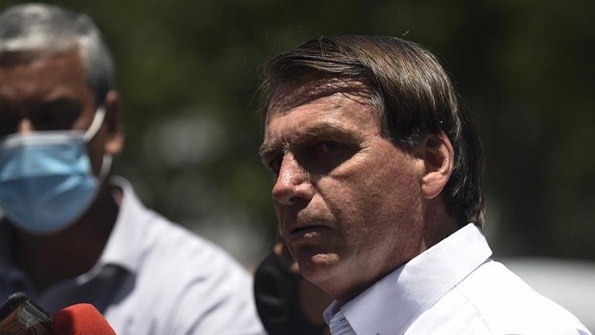 "Chega de frescura e de mimimi" - disse Bolsonaro depois de um recorde de mortes por coronavirus