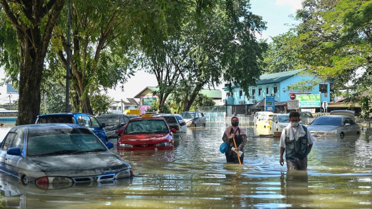 马来西亚洪水泛滥 死亡人数升至47人