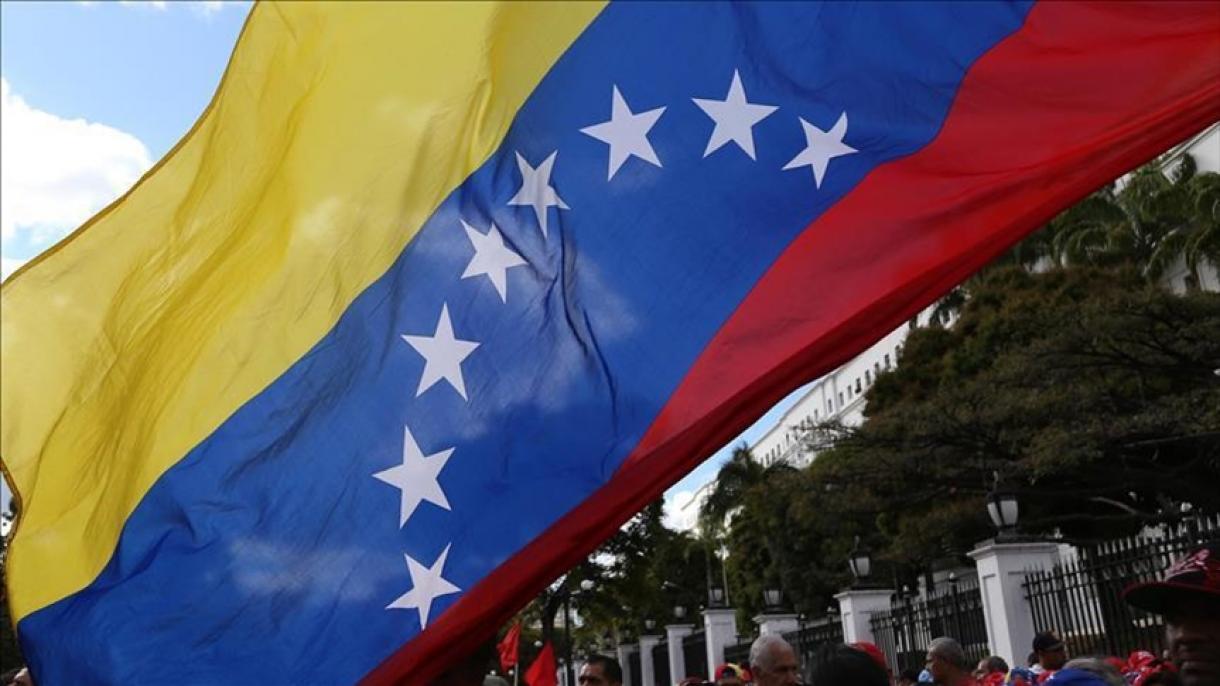 A oposição da Venezuela vai participar nas eleições regionais e locais