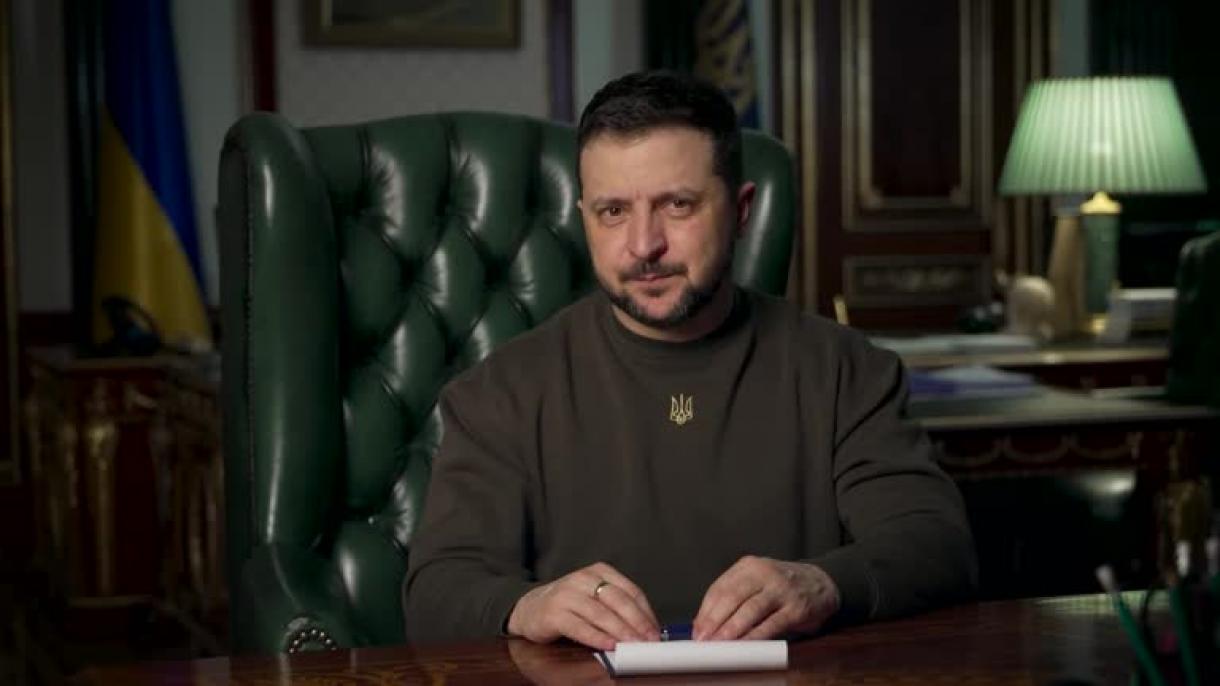 Ο Ζελένσκι απέλυσε ορισµένους περιφερειάρχες στην Ουκρανία