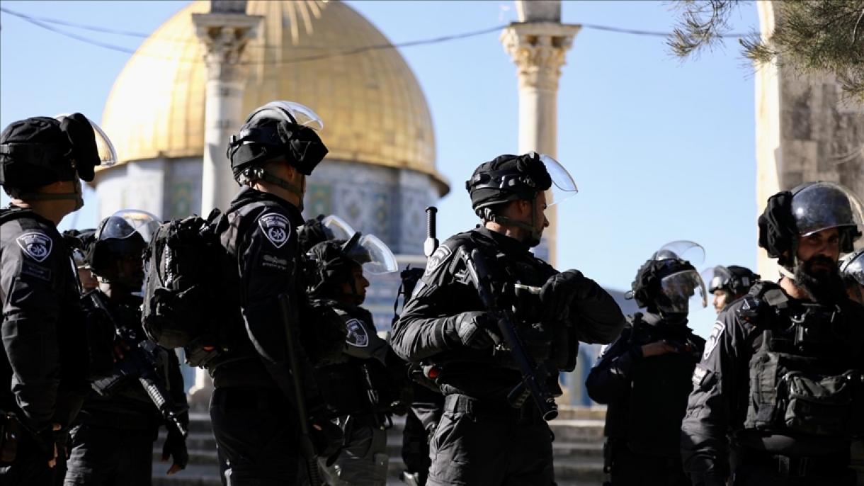 اسرائیلي‌ پولیسو یو ځل بیا په مسجدالاقصی کې پر فلسطینیانو برید وکړ