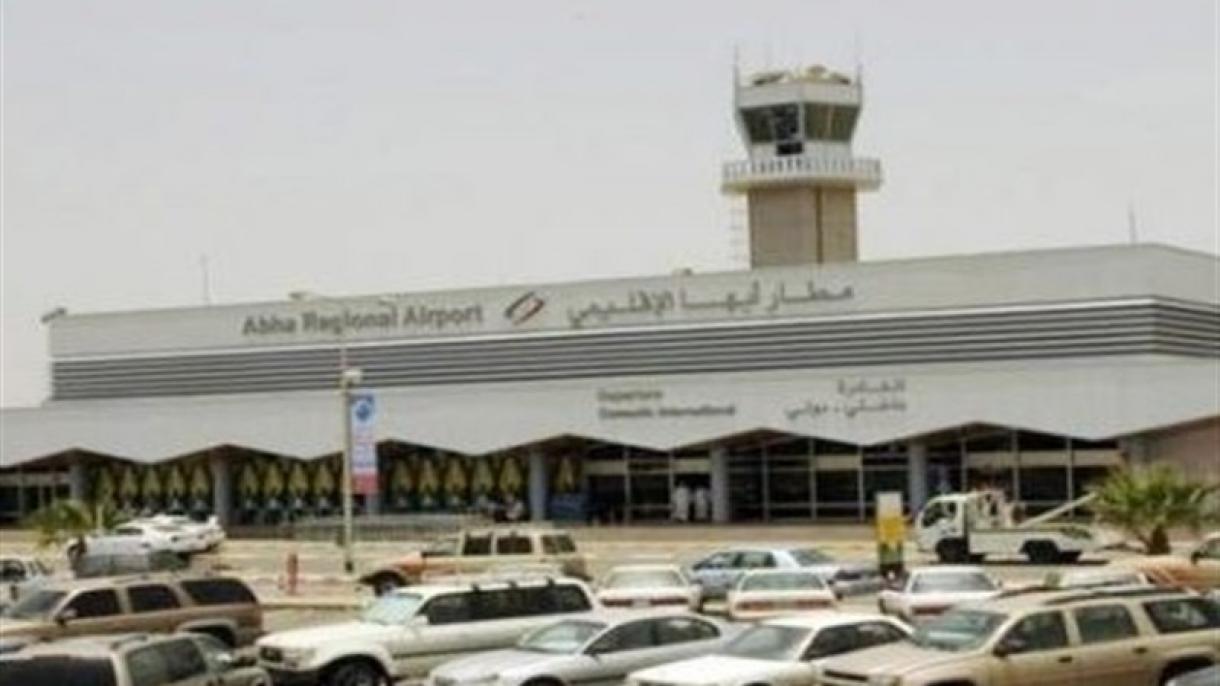 沙特南部机场遭武装袭击1死7伤