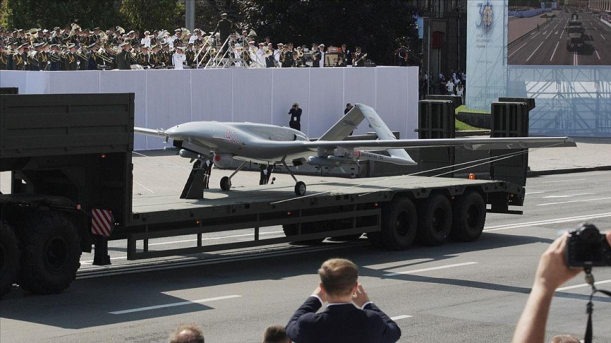 Ucrania comprará a Turquía 4 drones tipo Bayraktar TB2