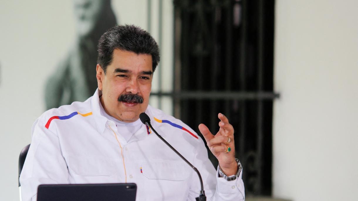 Maduro oferece "petróleo por vacinas" contra o Covid-19