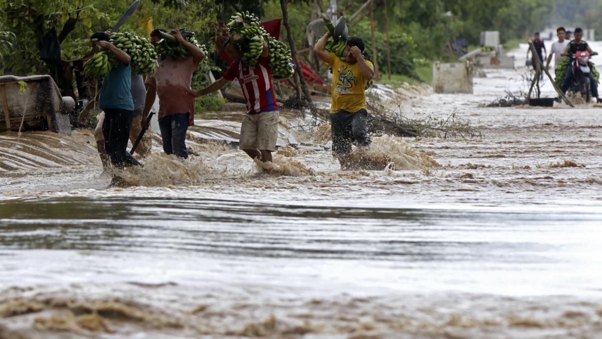 Los huracanes Iota y Eta dejan 156 fallecidos y centenares de personas desaparecidas