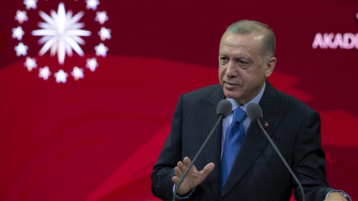 Эрдоган: «Жогорку окуу жайлардын студенттерине эң көп жатакана мүмкүнчүлүгүн камсыздаган өлкөбүз»