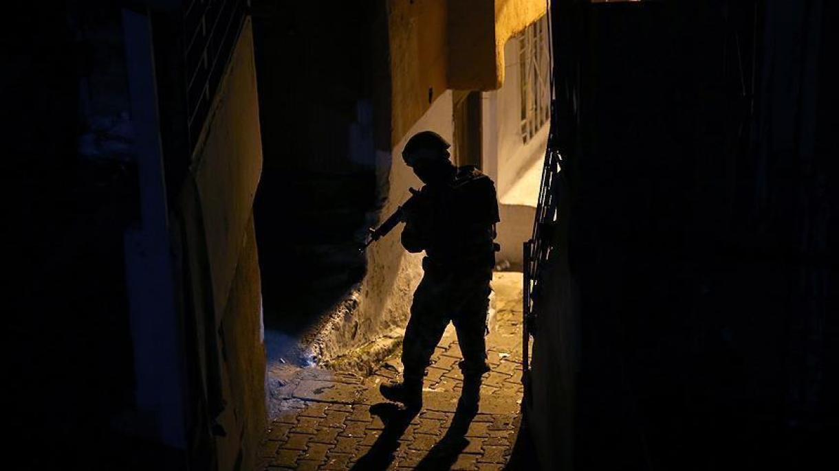 Polícia turca prende 24 em operações antidrogas