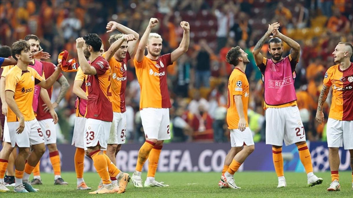 Bemutatták a Galatasaray csapatának tagjait