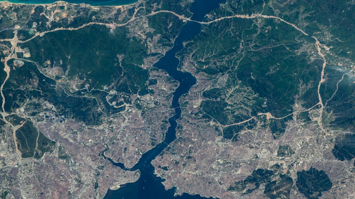 Видео на Истанбул от космоса...