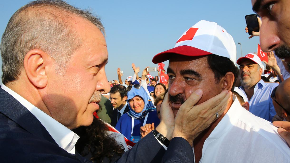 demokrasi ve sehitler mitingi, yenikapı, ibrahim tatlıses.jpg