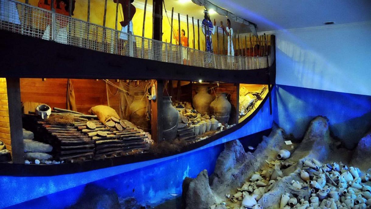 ¡La arqueología submarina mundial surgió con el naufragio de Gelidonya descubierto en Antalya!