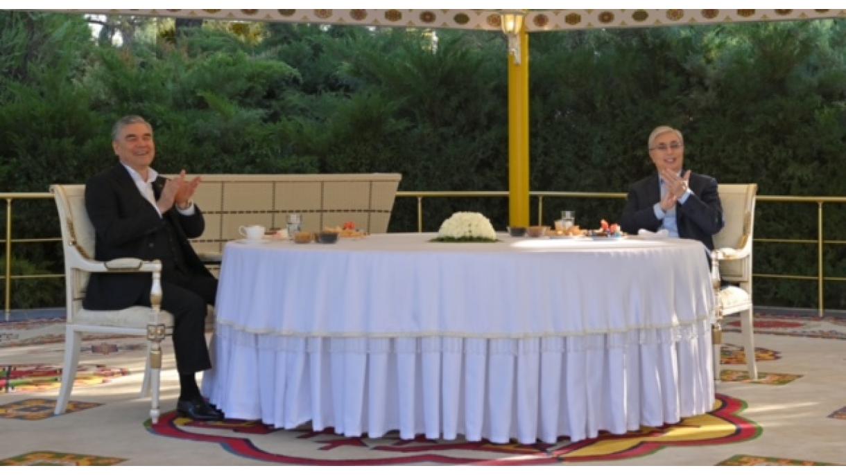 Kazakistan Cumhurbaşkanı Aşkabat’ı Ziyaret Etti 2.jpg