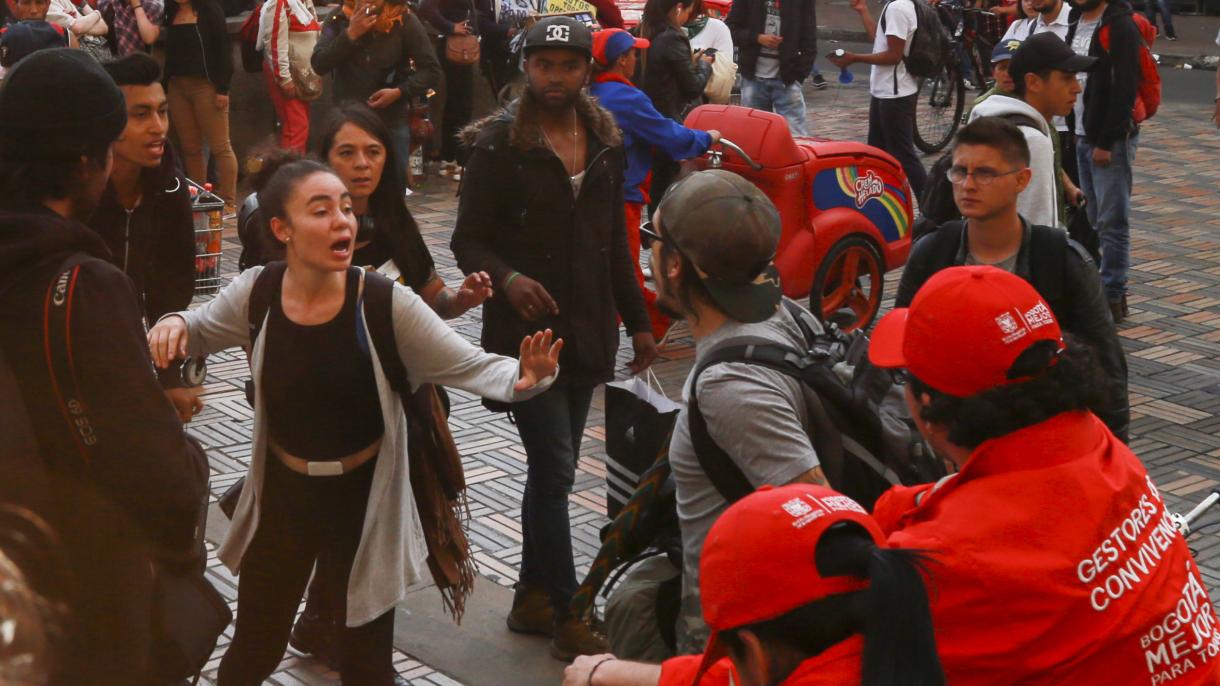 哥伦比亚学生抗议政府的2019预算