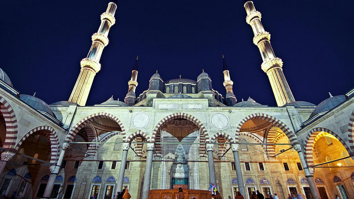 旅游天地土耳其09：塞利米耶清真寺