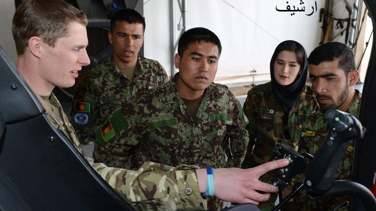 ۷ تنه افغان افسران په امریکا کې د عسکري هډو نه تښتیدلي دي
