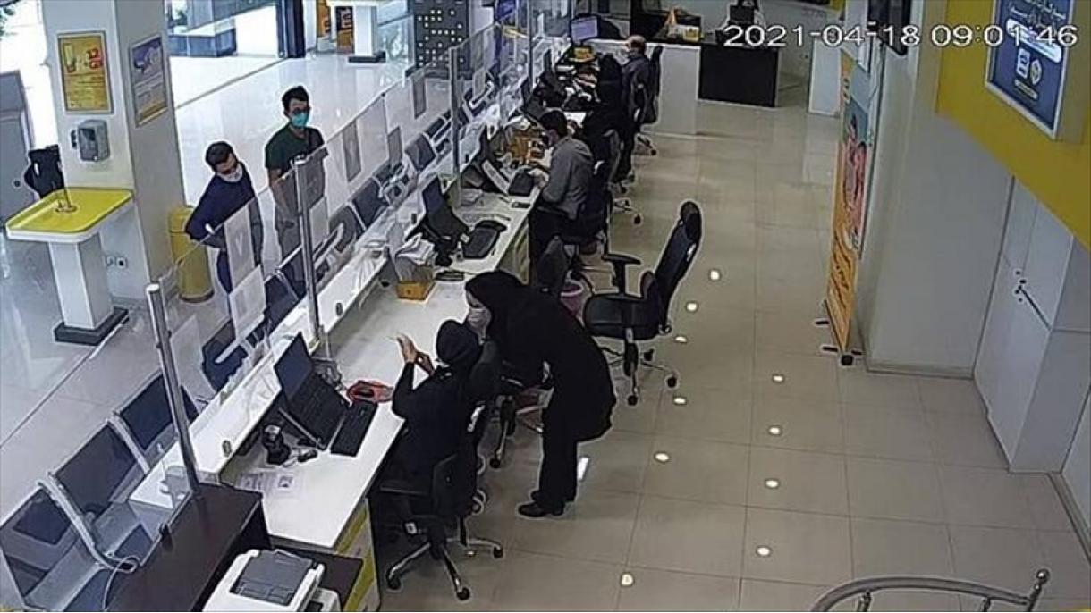 اطلاعیه شرکت ایرانسل در مورد استخدام کارمندان چینی در اصفهان