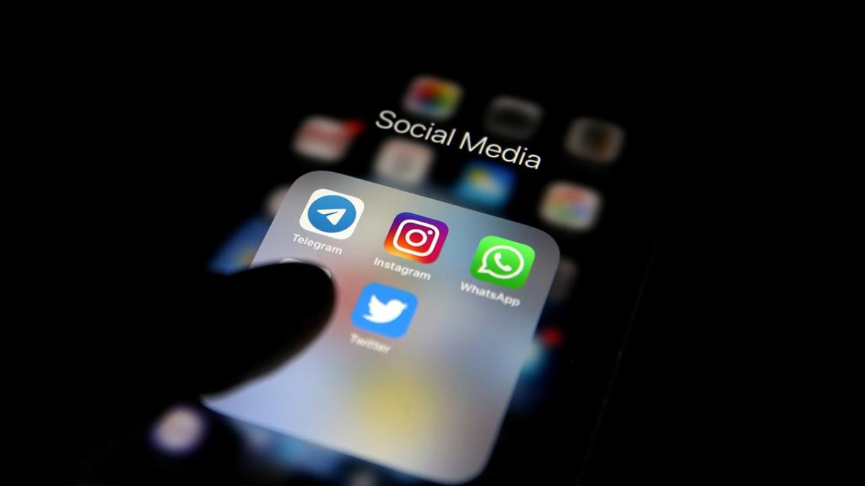 Francia aprueba el proyecto de ley que restringe las redes sociales a los menores de 15 años