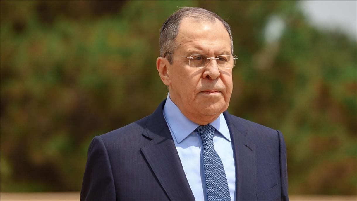 Lavrov: “Sono gli Stati Uniti a prendere le decisioni non Zelensky”