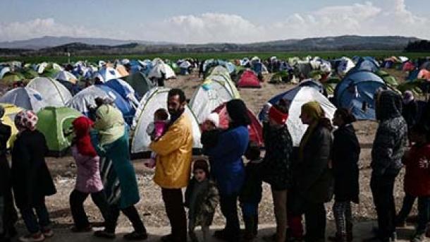 سرنوشت نامعلوم هزاران مهاجرافغانستانی درمرز یونان با مقدونیه