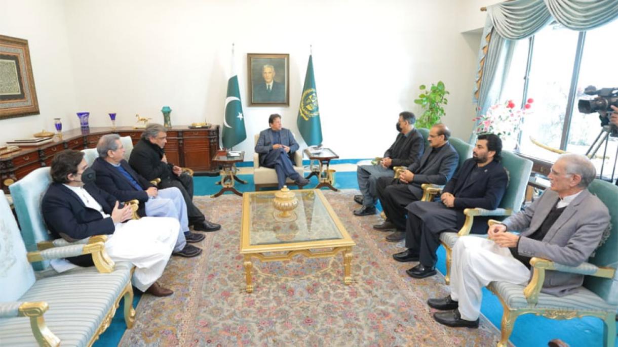 وزیراعظم عمران خان کی پی ٹی آئی رہنماؤں کوپارٹی کاتنظیمی ڈھانچہ مضبوط بنانےکیلئےاقدامات کرنیکی ہدایت