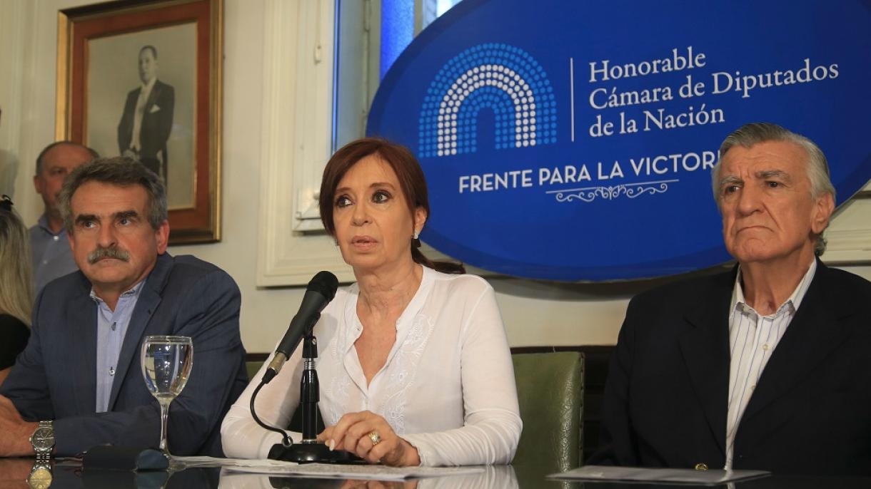 Juez pide detención de Cristina Fernández por pacto con Irán