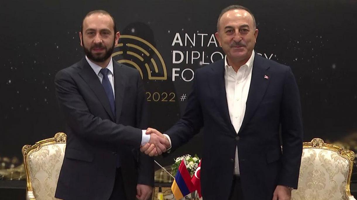 "Арменските граждани искат нормализиране на отношенията с Турция"
