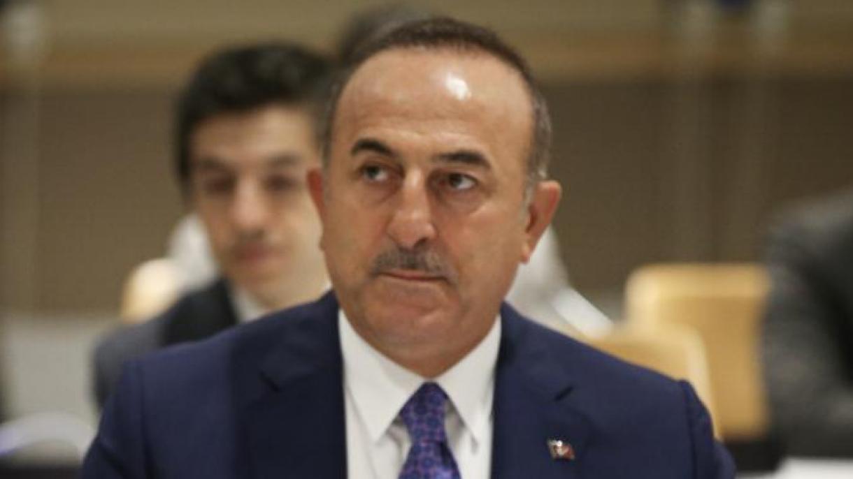 Çavuşoğlu para os EUA: “Nenhum país está acima do direito internacional”