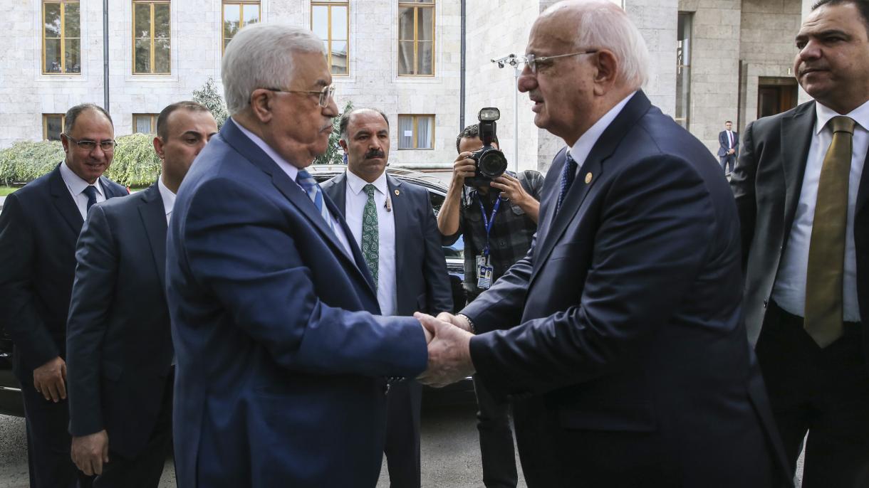 Mahmud Abbas está em visita oficial a Ancara