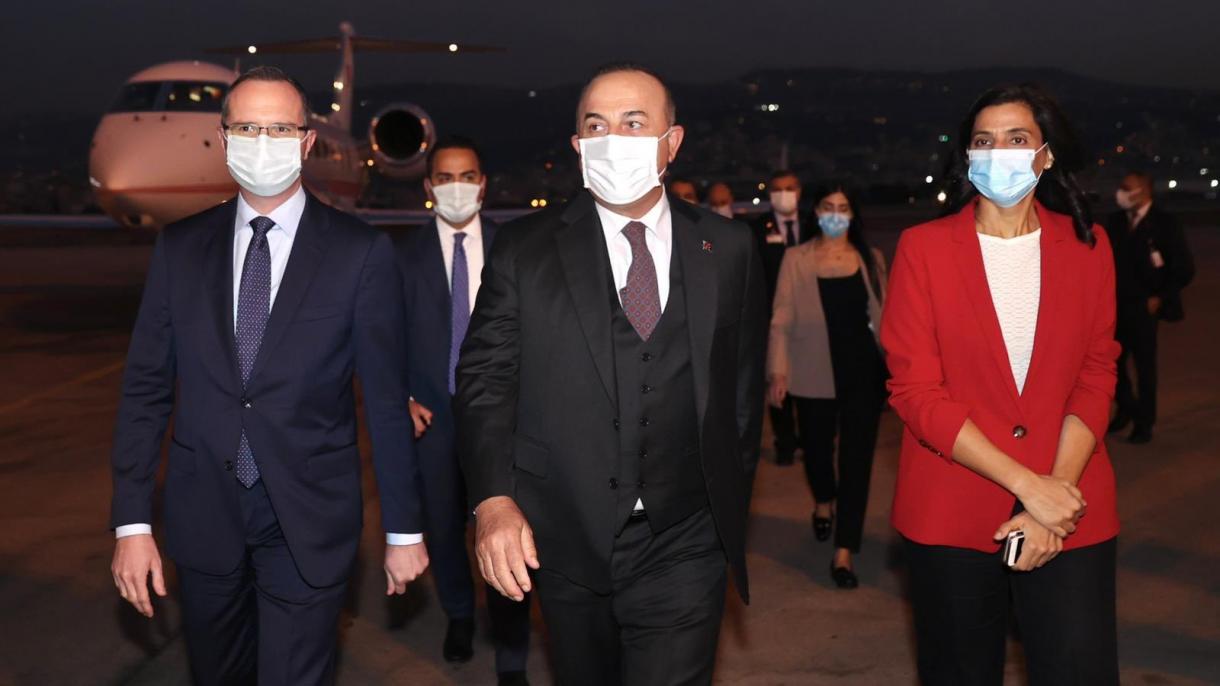 Il ministro Cavusoglu è in visita ufficiale in Libano