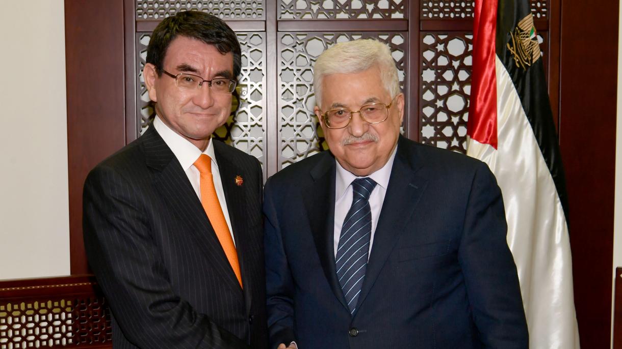 日本外务大臣对巴勒斯坦进行正式访问
