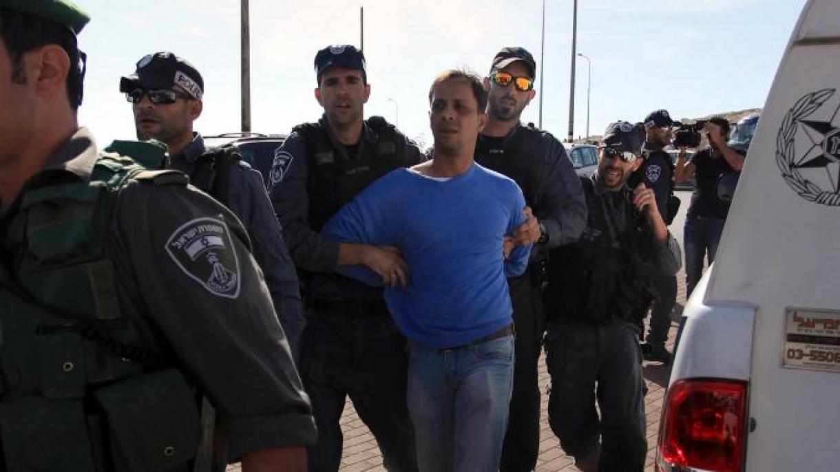 以军拘留11名巴勒斯坦人