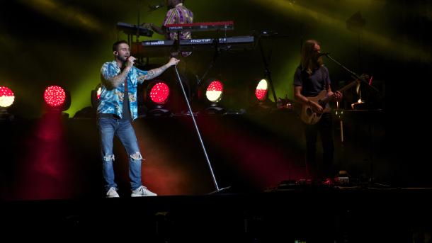 maroon 5 antalya konser1.jpg