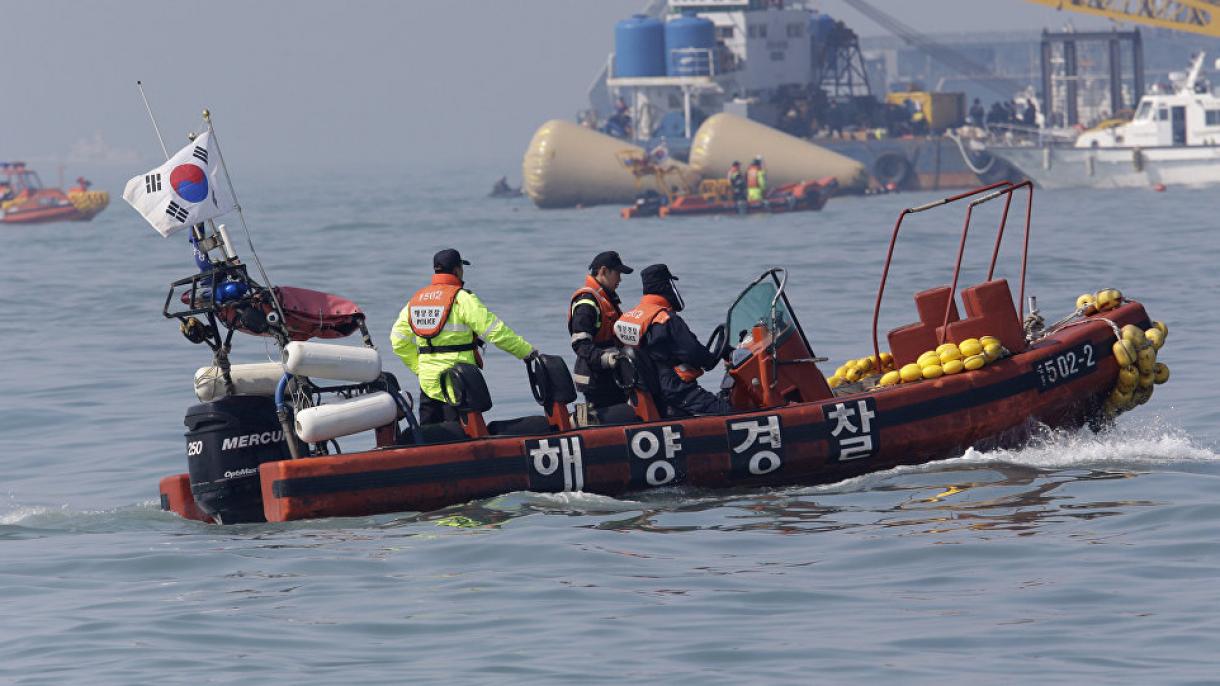 نجات مسافران و خدمه کشتی مسافربری در سواحل جنوب غرب کره چنوبی