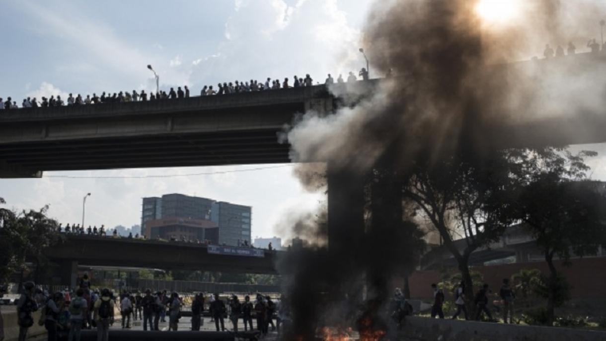 Sube a 29 cifra de muertos en protestas en Venezuela