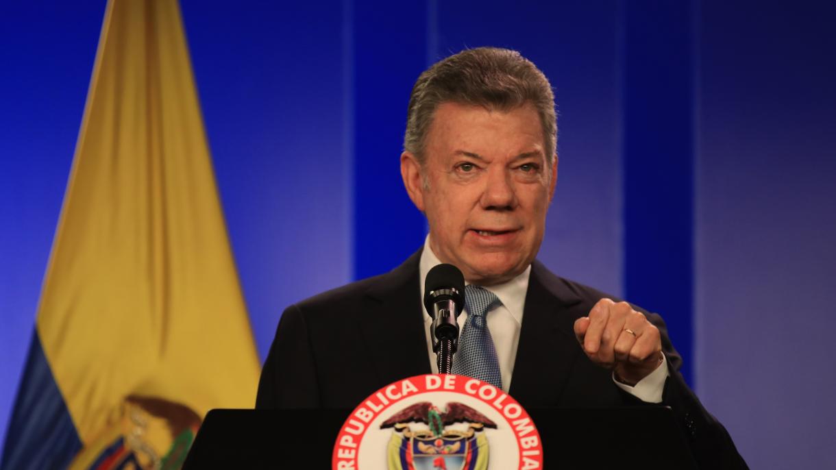 Santos pide a colombianos que las elecciones del domingo sean sin violencia