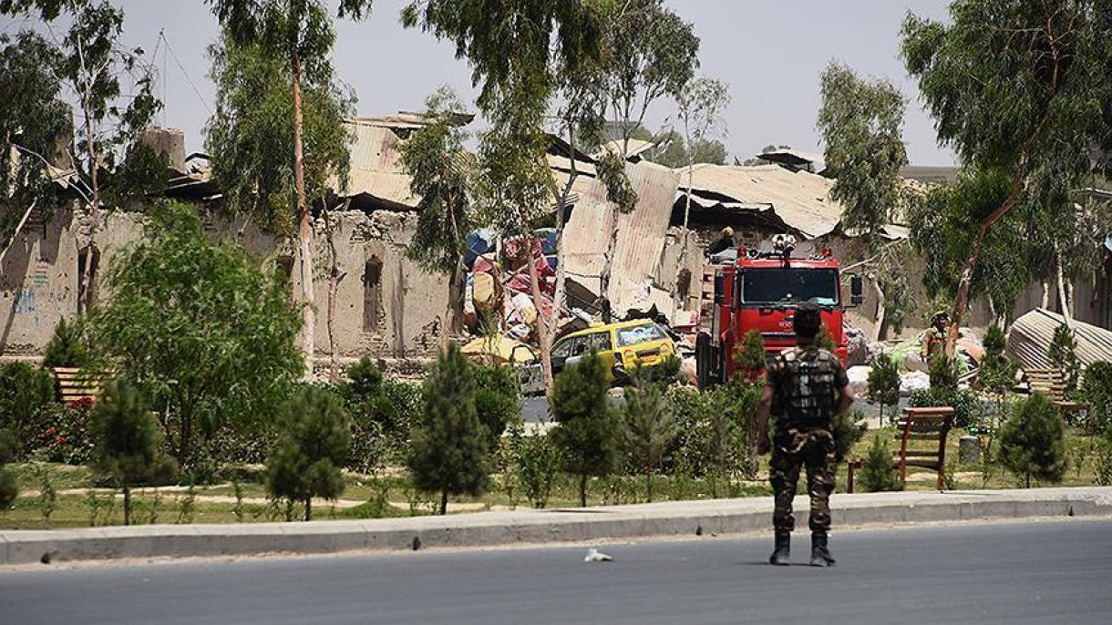 افغانستان: الیکشن کمیشن کی عمارت پر بم حملہ