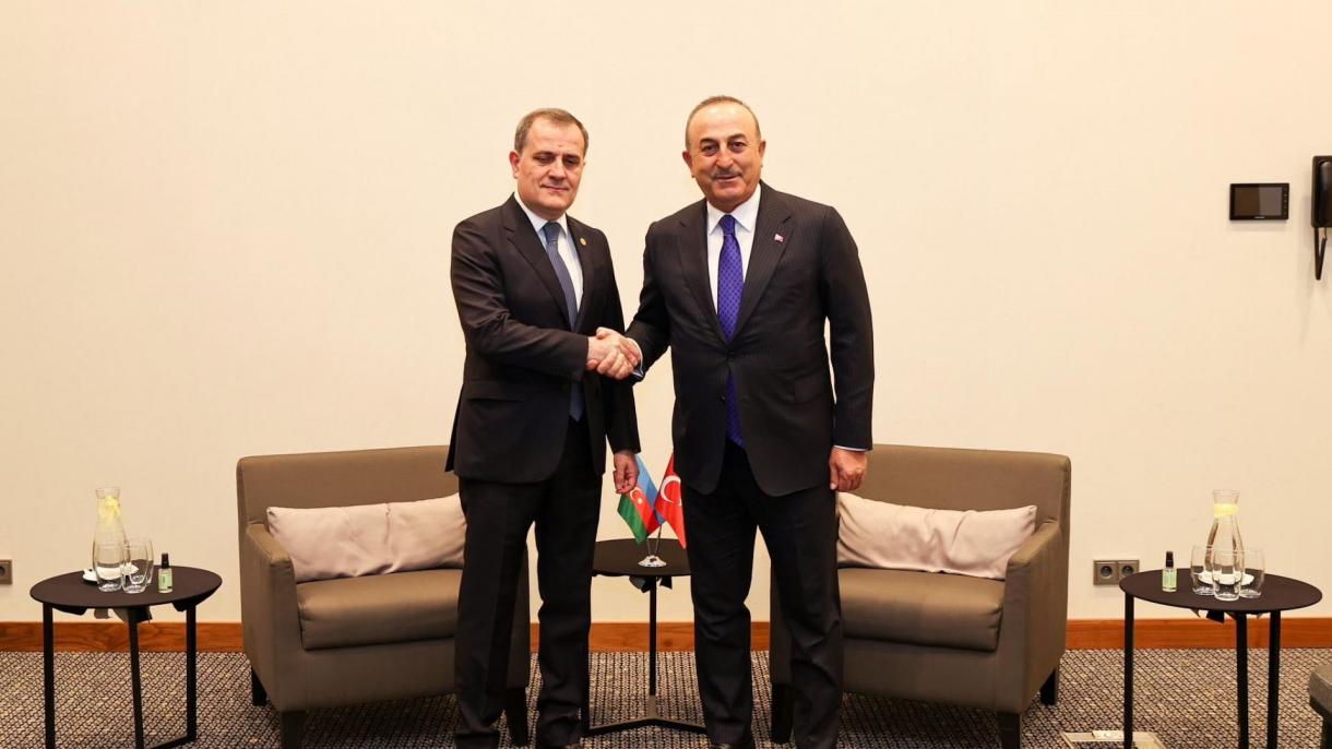 Азербайджанският външен министър потърси Чавушоглу...