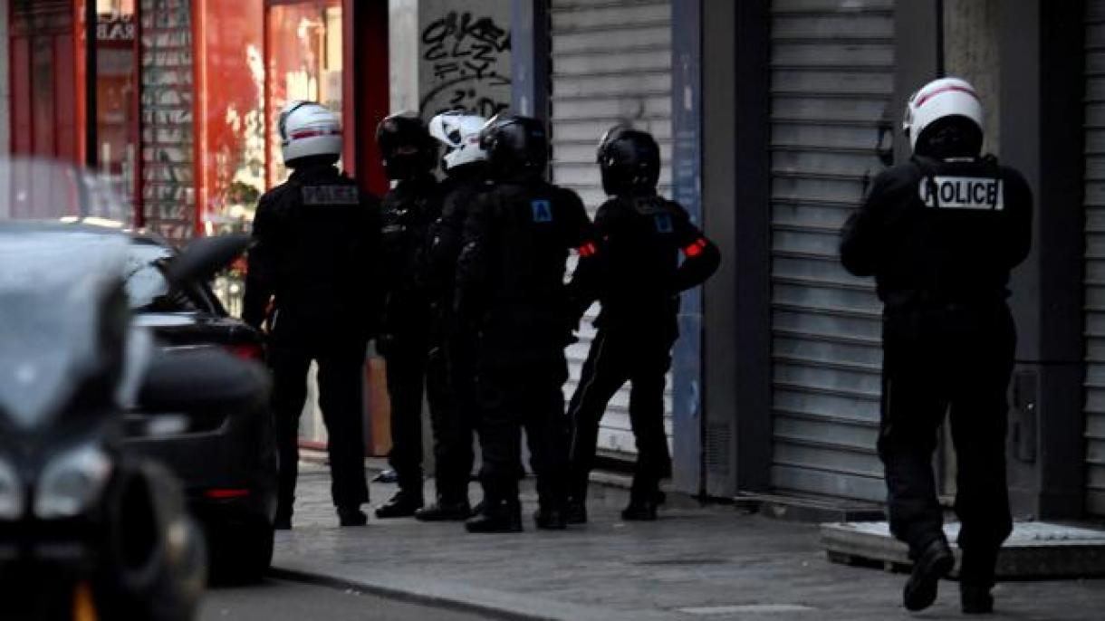 La policía abrió fuego en París: 2 muertos