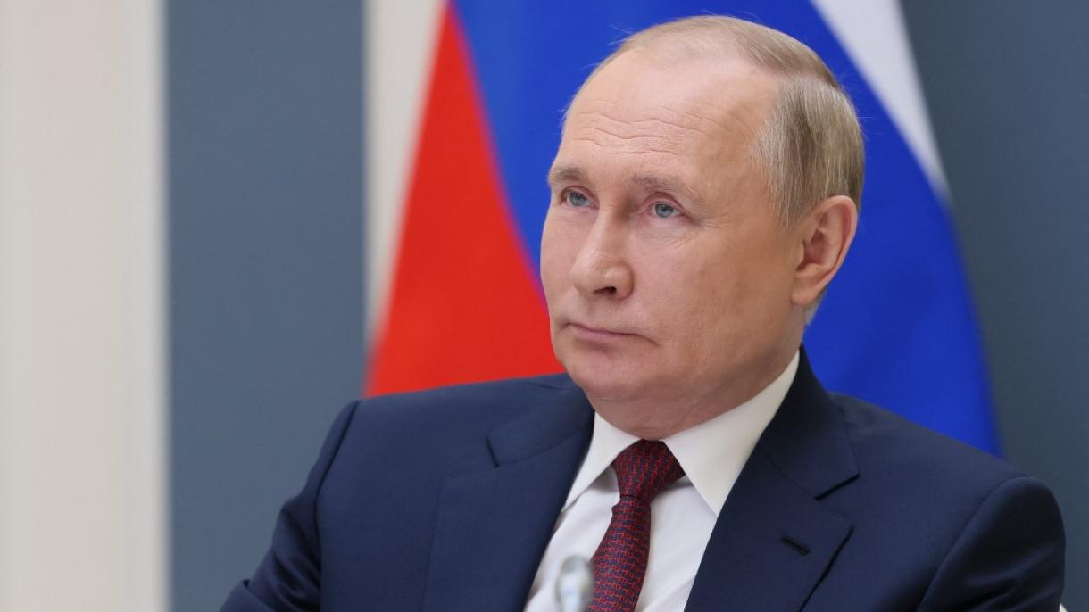 Rusiya Prezidenti Baş nazirin müavinlәrin sayının artırılması ilә bağlı fәrman imzaladı
