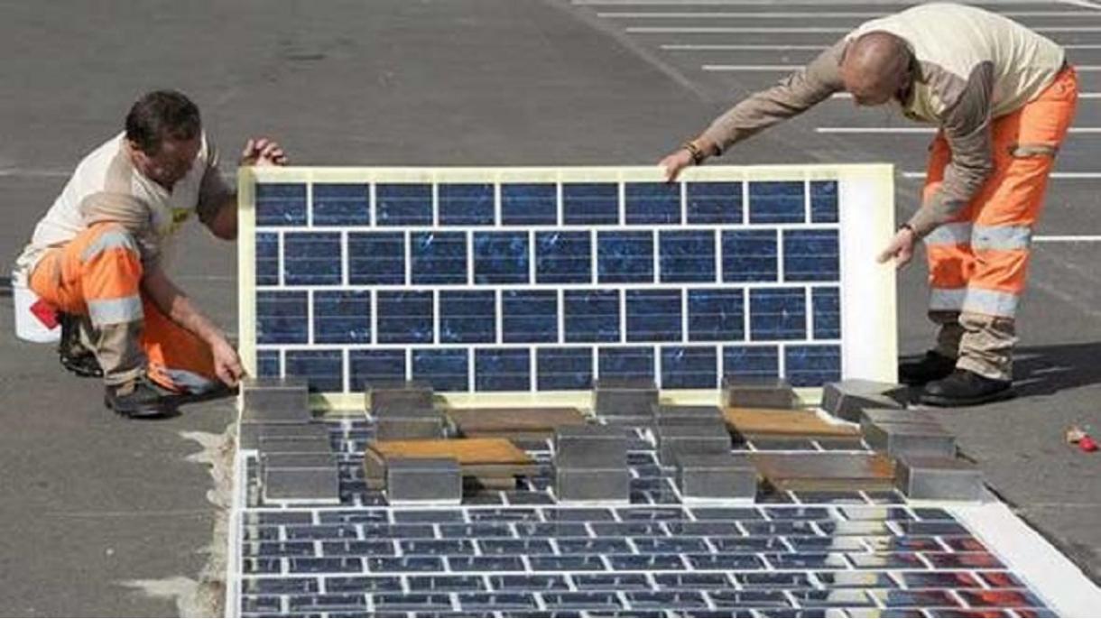 Francia producirá electricidad con paneles solares sobre las carreteras