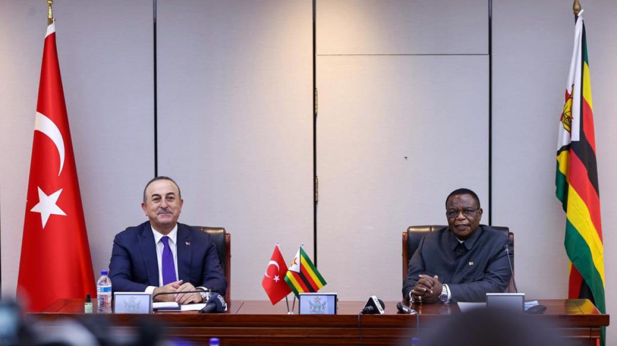 Daşary İşler Ministri Mewlüt Çawuşogly Zimbabwede Saparda Bolýar