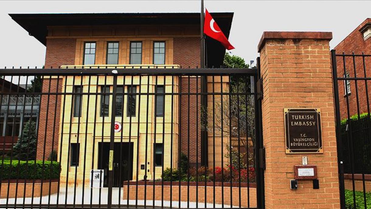 Turquía reacciona al ataque contra el Monumento a Atatürk en Washington